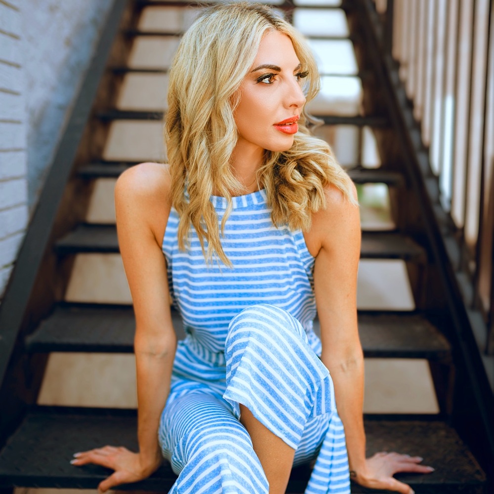 Meet your Posher, Abby